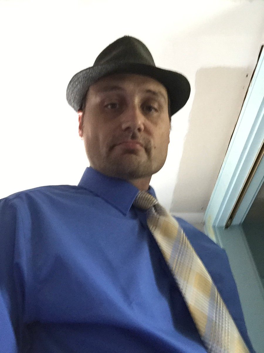 derangedasylum's tweet photo. I clean up good lol @BillyDees @AmHilljack @Djsugarshane https://t.co/GNxD60cUCL