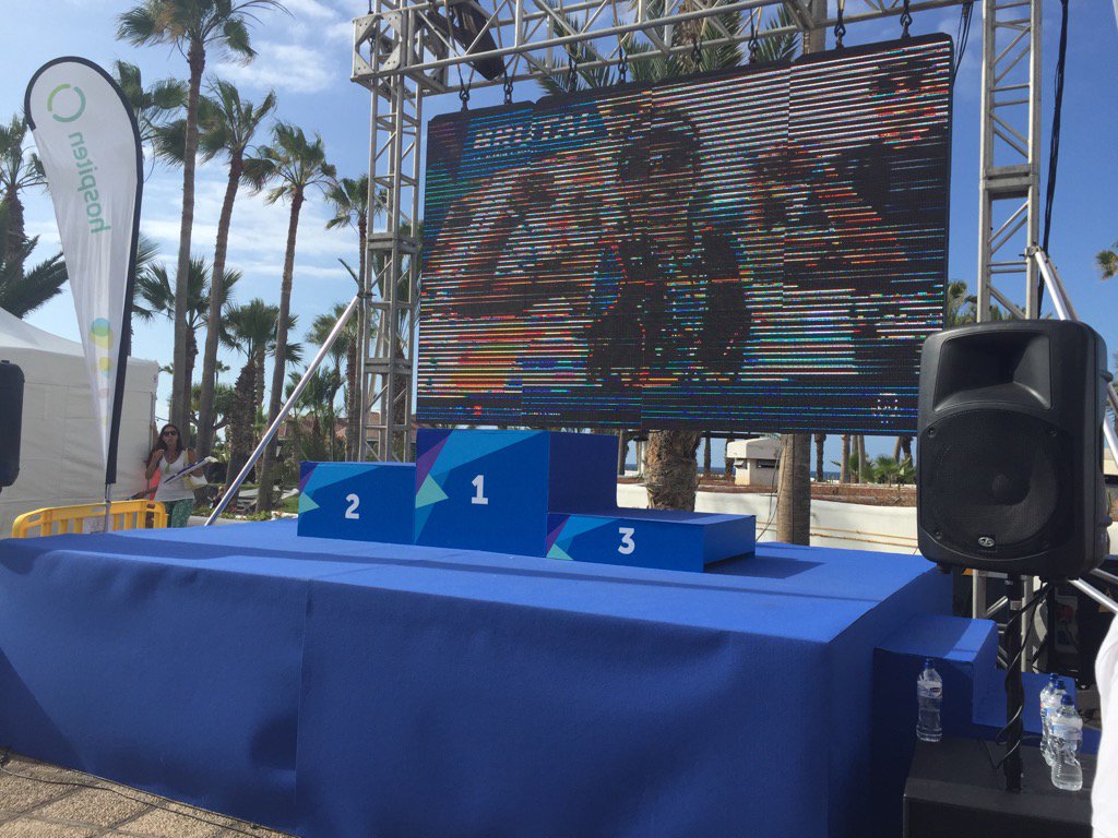 puertodelacruz's tweet photo. Todo preparado para la entrega de premios en la #Bluetrail2016 https://t.co/03Xdqapkah
