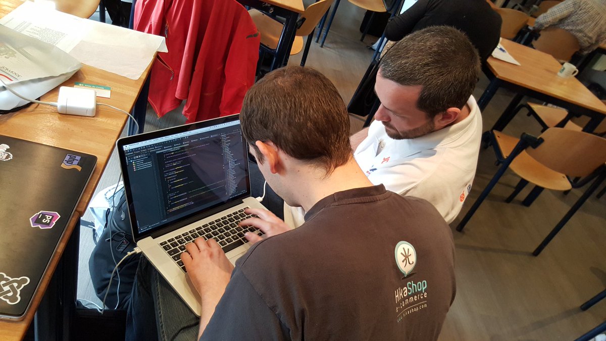 RickR2H's tweet photo. Nicolas messing with #jdideal code to make things perfect in #hikashop @hikashop @rdalmulder https://t.co/zJida1TuEL