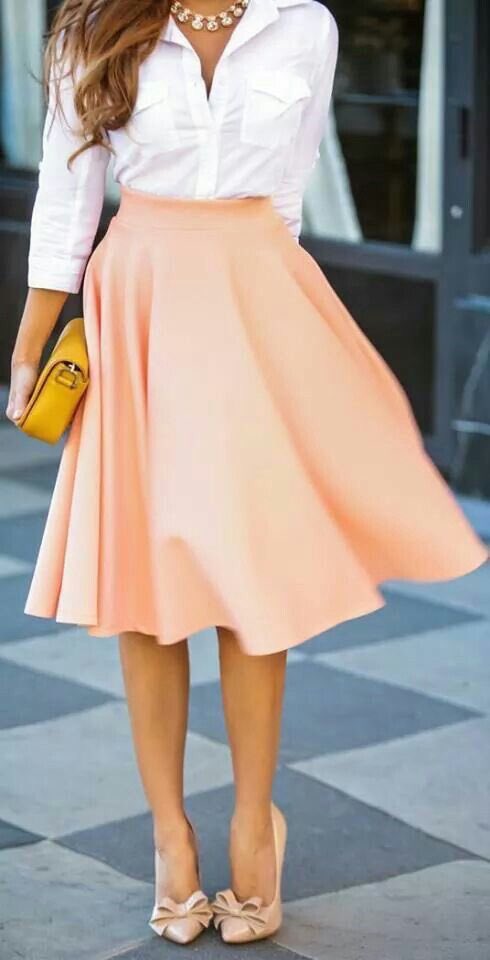 CancunModda's tweet photo. #Evase pronunciado tal cual, es un tipo d tejido vaporoso y suave que se adapta a la figura #DiccionarioFashionista https://t.co/OcDXM9WYfp
