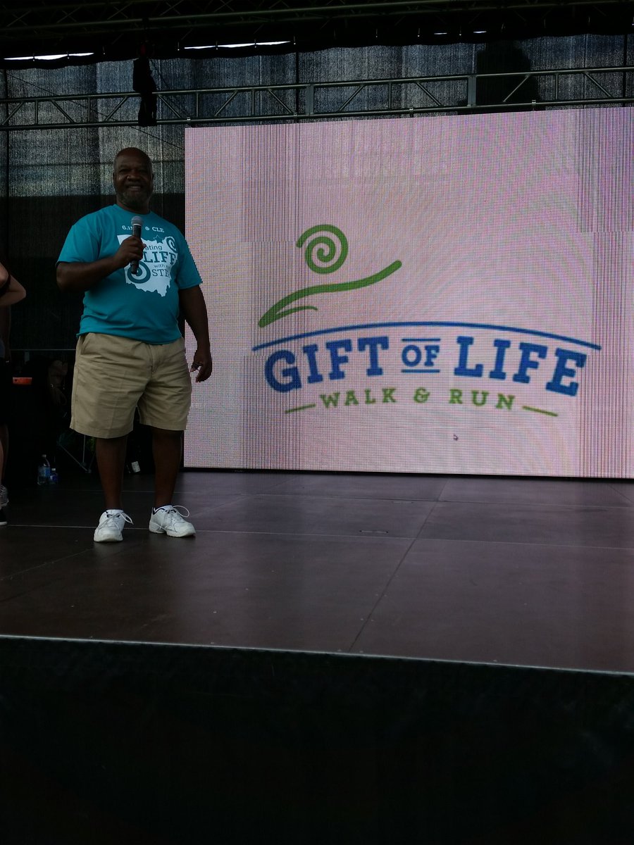 HarryBoomer19's tweet photo. I'm at the Lifebanc Walk/Run for Life on Mall C. Cleveland 19 is a media sponsor. https://t.co/7ynbSZhHVx