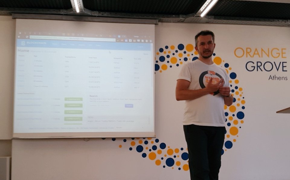 BlockchainGr's tweet image. We are pitching #bitcoin to newbies ( @blockchain on screen) during our 11th #Meetup! #Greece @OrangeGroveAth #btcgr