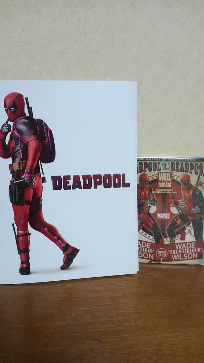 桜庭 ケイタ デッドプール観てきた 始まって10秒で小ネタを複数ぶち込んで 以降も全く自重しない 下ネタもゴア表現も規制しなかったfoxマーベル制作gj 小ネタ解説もあるパンフはおすすめしたいです マウスパッドも買っちゃった