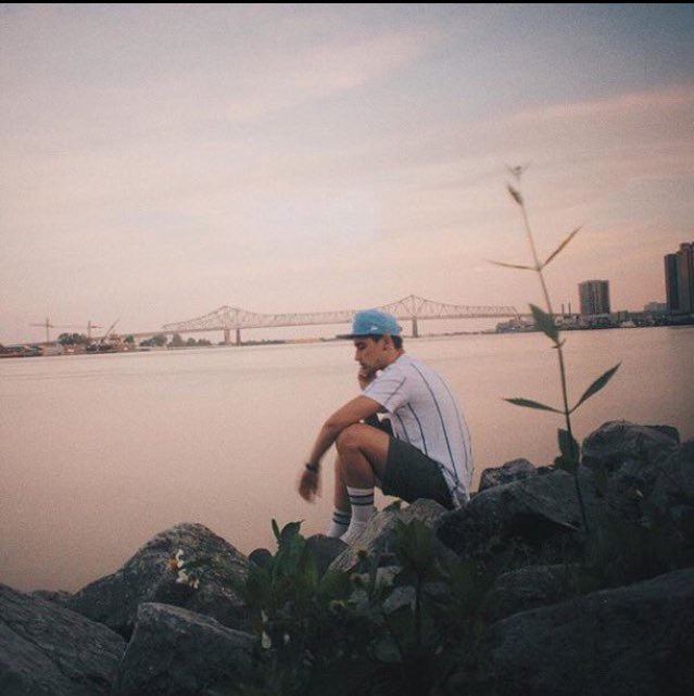 Which one? Vote below👇🏽