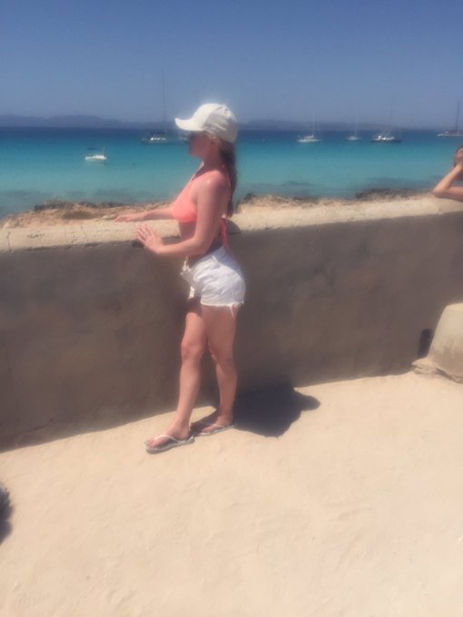Missing this beach https://t.co/tV192slaov<a href="/tag/boobs"class="tags"><span>#boobs</span></a><a href="/tag/bigtits"class="tags"><span>#bigtits</span></a><a href="/tag/tits"class="tags"><span>#tits</span></a><a href="/tag/realboobs"class="tags"><span>#realboobs</span></a><a href="/tag/naturals"class="tags"><span>#naturals</span></a><a href="/tag/realtits"class="tags"><span>#realtits</span></a>