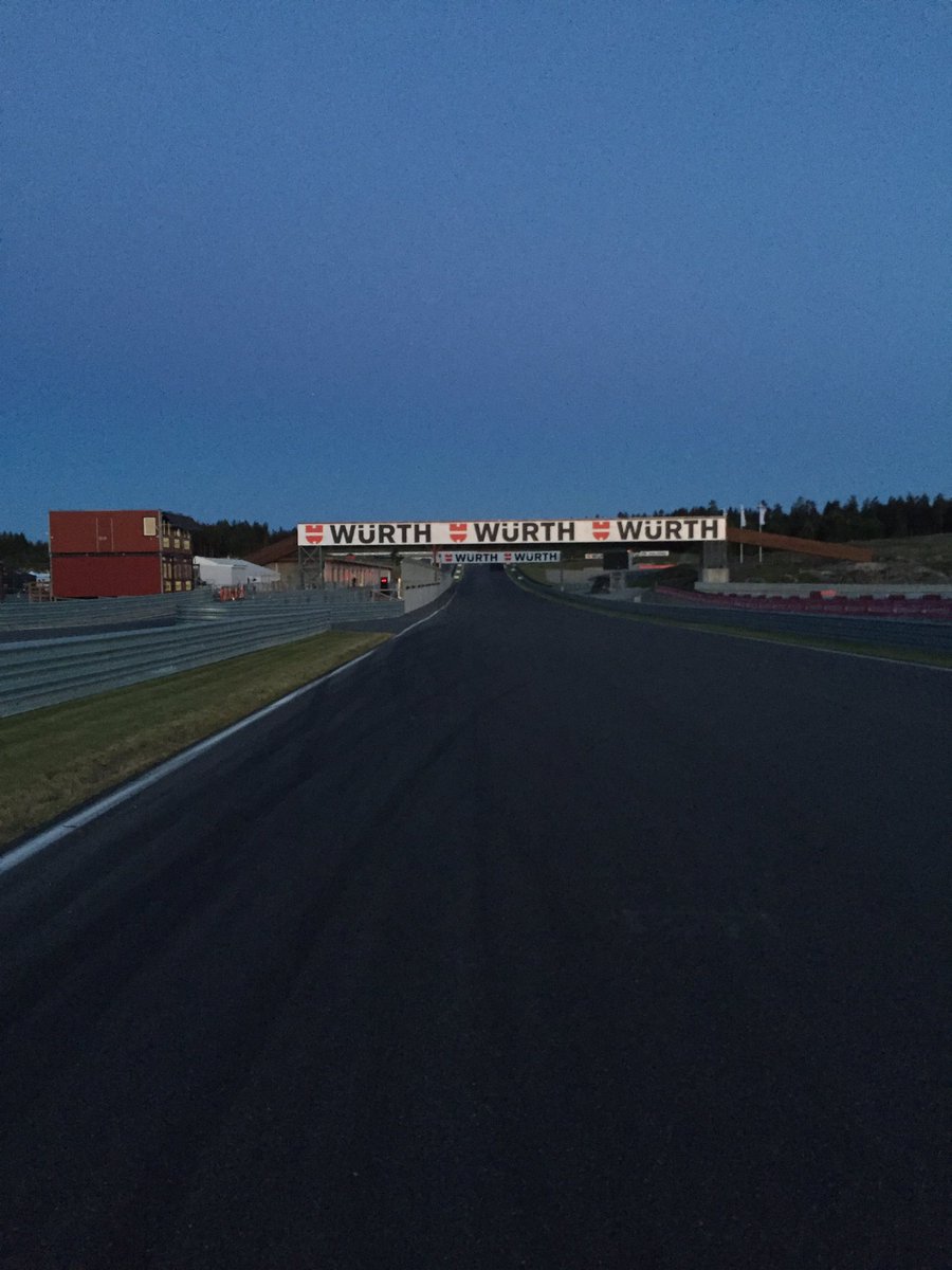 VestiRacing's tweet photo. Rudskogen raceway. P4 in qualifying. Race 1 at 17.00
@skovmotorsport @dasu_dk @BankeJesper @teamdanmark @danskmetal https://t.co/JiGLn25TIi