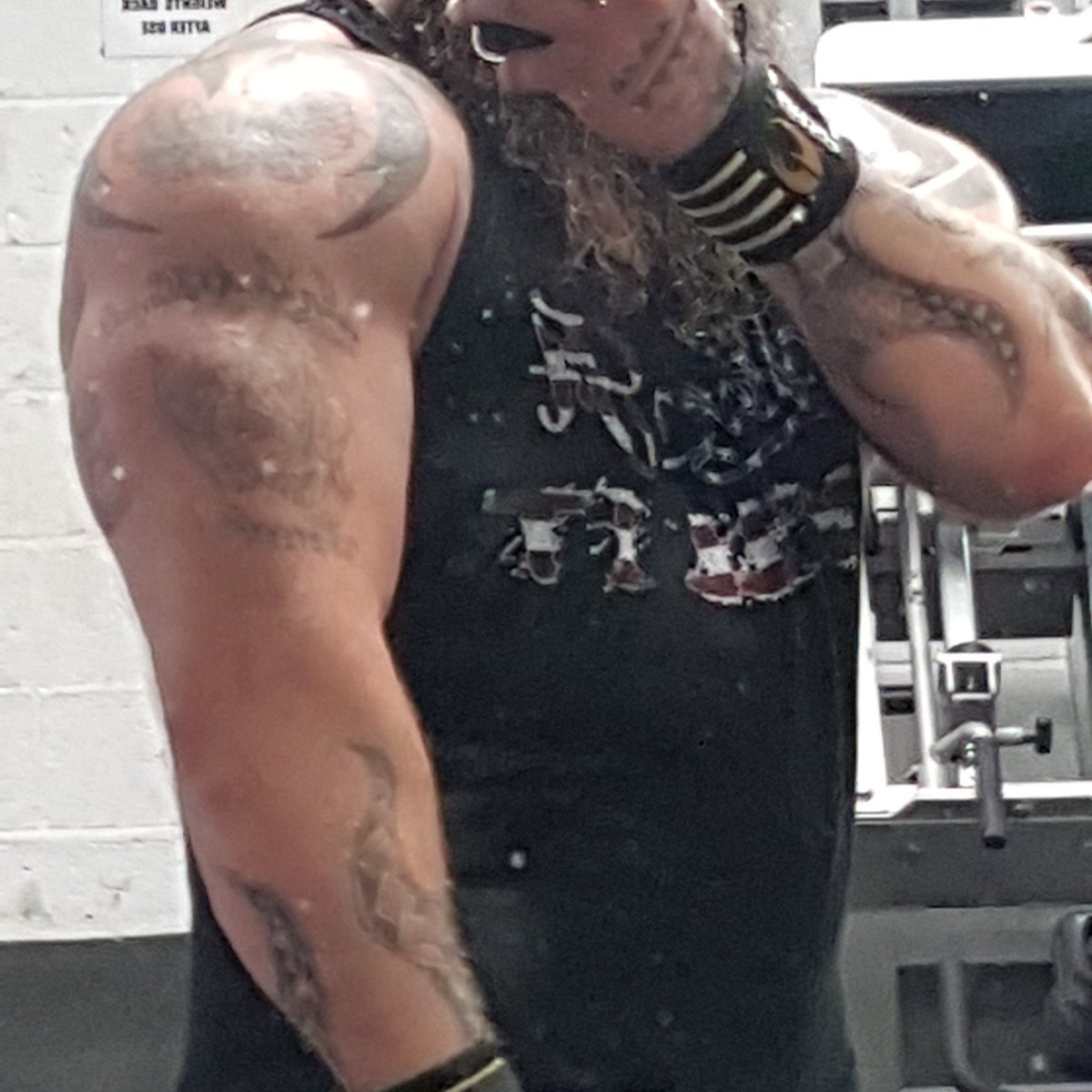 wright010377's tweet image. Shoulders smashed yesterday