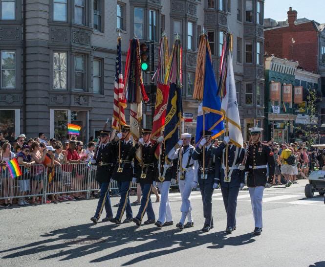 DCHomos's tweet photo. The @CapitalPrideDC Parade in 2014. The first time a US Armed Forces color guard marched in a pride parade. 🇺🇸🌈 https://t.co/Vonh6BuHlC