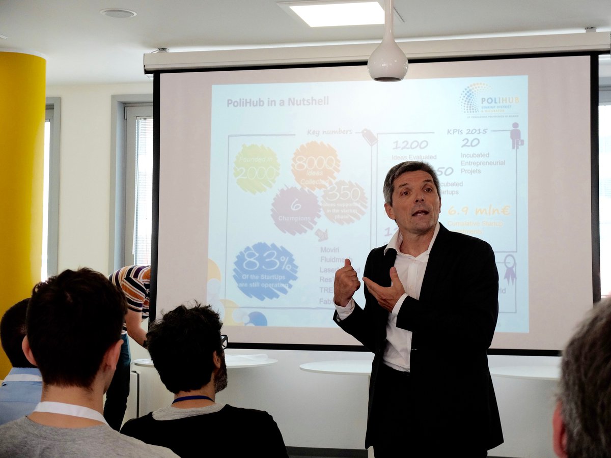 <a href="/StefanoMainetti/">Stefano Mainetti</a> <a href="/Polihub/">PoliHub</a> <a href="/CodemotionIT/">Codemotion</a> #foto d'apertura di #ReNewHack facebook.com/media/set/?set… ”