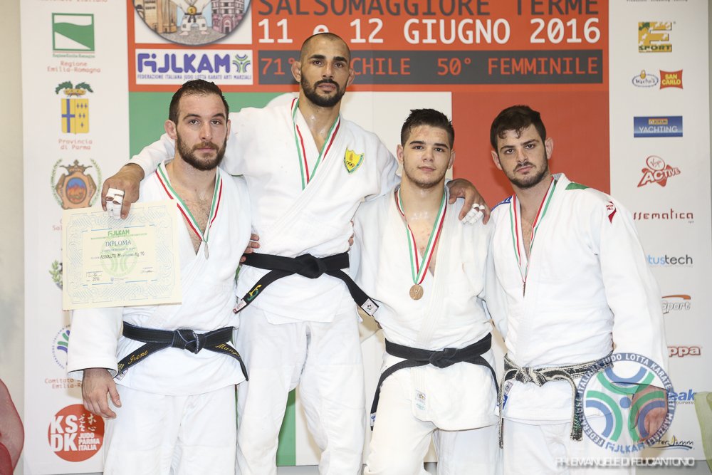 Proclamati i Campioni Italiani di #Judo nelle categorie 73, 81 e 90 
#assolutijudo2016 #fightingfamily