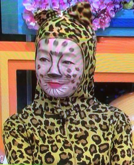 ｲﾘｽ Twitterren 有吉反省会の岩井志麻子 さまのプライベートに密着みてたら釘付けなってしまいチューボーですよが3分の2終わってたっていう恐るべし女豹