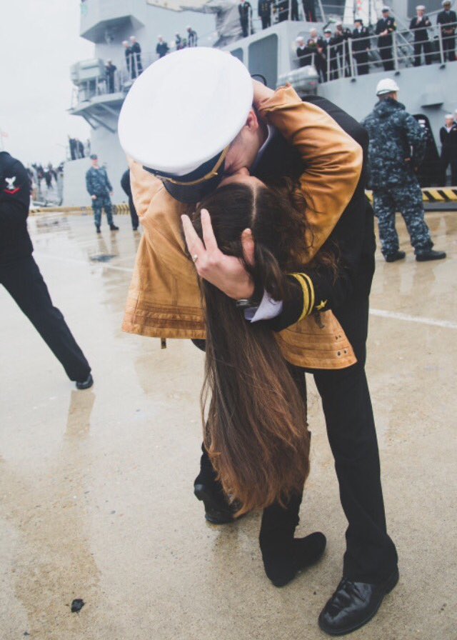 Honor Our Troops tweet media