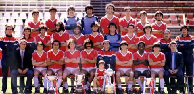 Emociona esta foto, cuanto fútbol, cuanta historia, històrico equipo de Argentinos, mi recuerdo y mi agradecimiento.