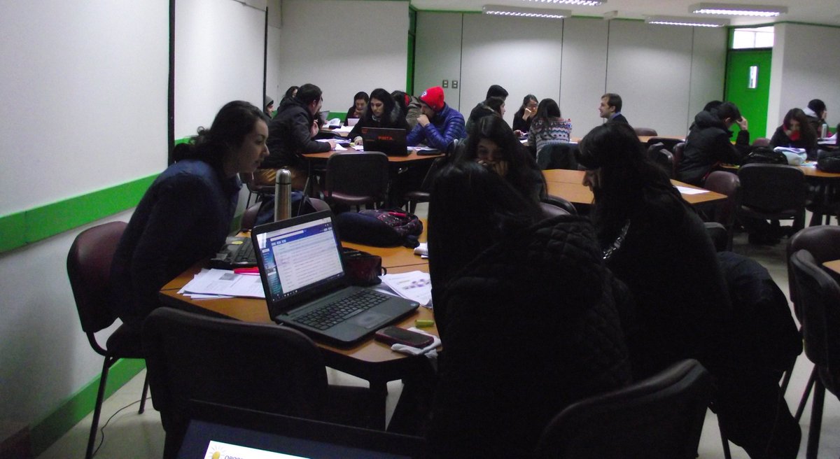 integralubb's tweet photo. En desarrollo Taller Herramientas para la Creación y Gestión del Nuevo Valor en la Sede Chillán @hggaete @ubbchile https://t.co/vqIaO1Zbe2