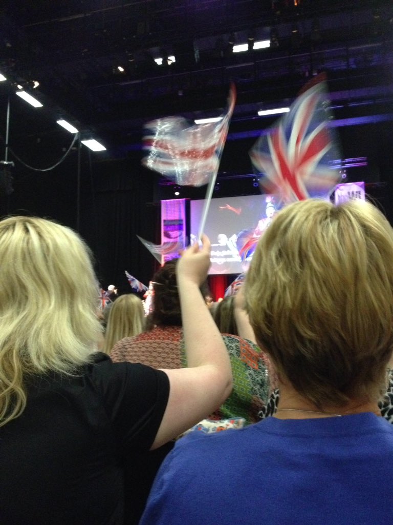 RibchesterWI's tweet photo. Sydney is amaze balls!!!#theWI_AM2016 https://t.co/MtZhXbzbAO