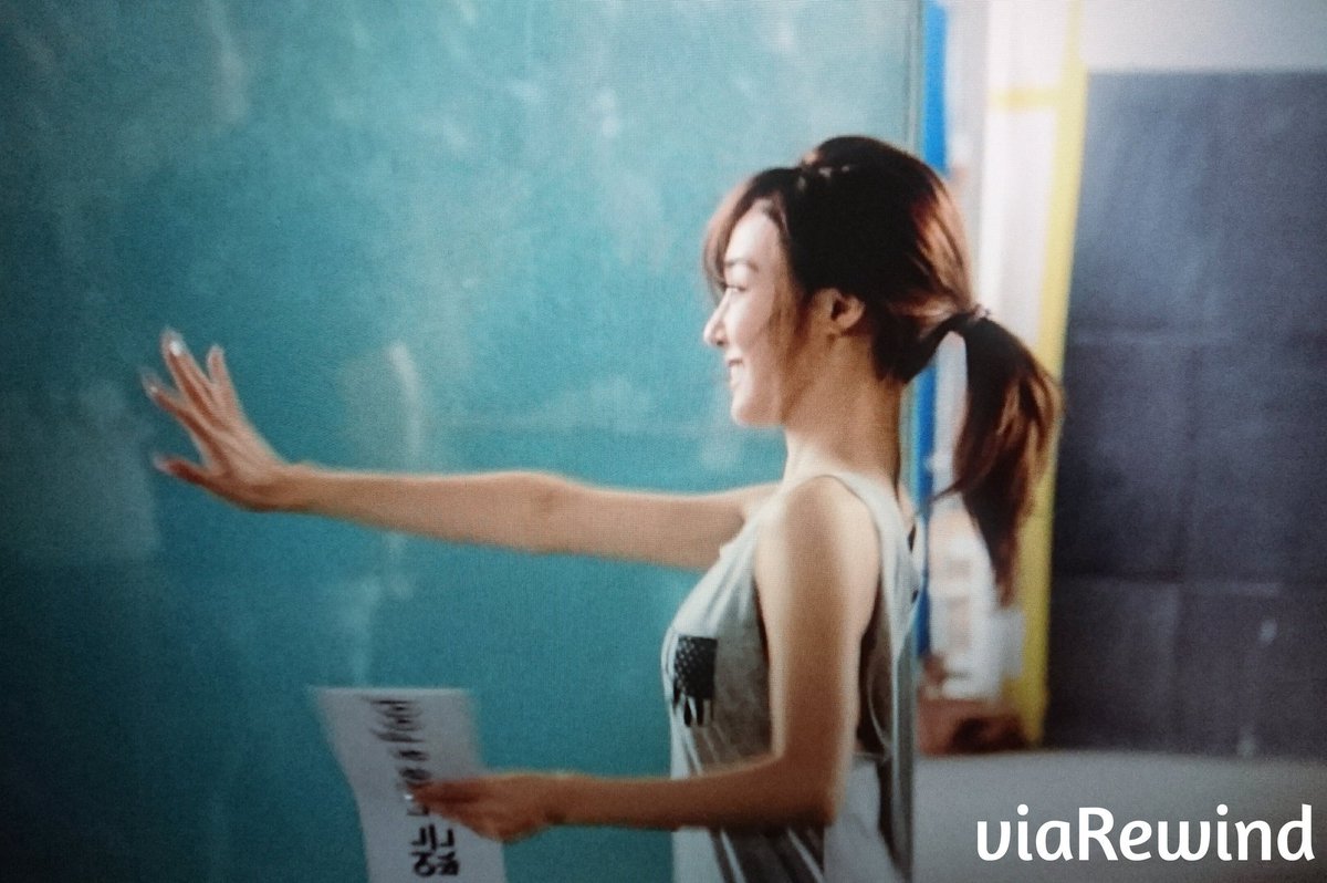 viarewind's tweet photo. [Pre][160611] 묭지트 Day-2  퇴근 #티파니 #Tiffany  #소녀시대 #snsd 세상 이런 여자도 있단 말이야ㅜ 흑흑 잘자 낼도 힘내세묭 https://t.co/UC4MQCquvq