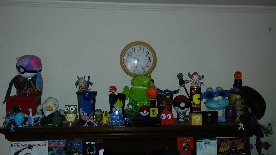 Nevinparker's tweet photo. @lootcrate A lot of this is from you guys. I wish I still had the money to subscribe, I really want to add to this. https://t.co/ghqT2u5PYC