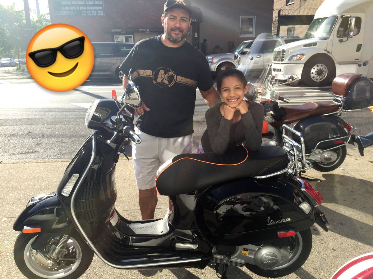 Richard and his adorable co-pilot Jasminda enjoying their super awesome GTS 300! Enjoy the ride guys!
