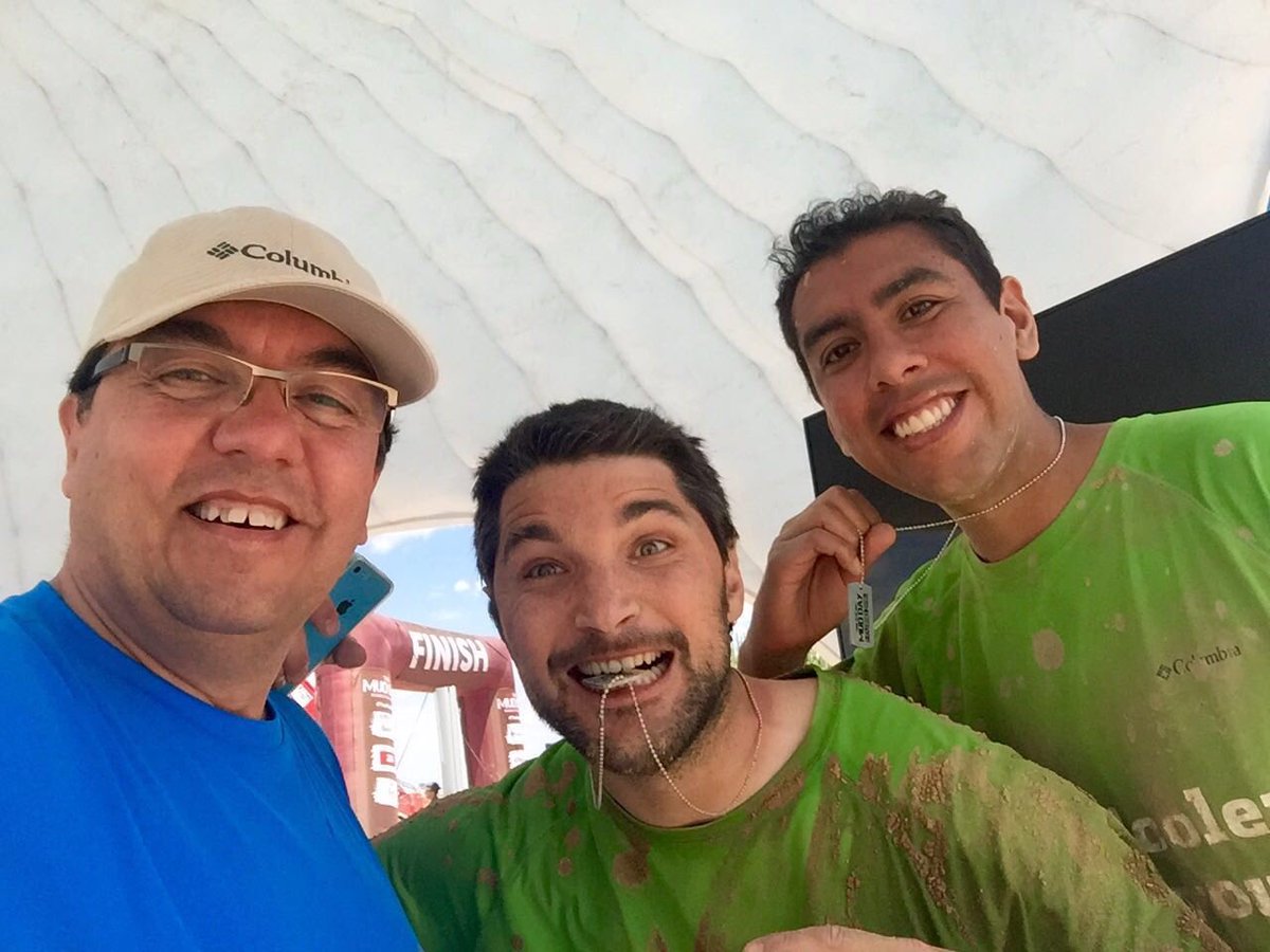 Alvaro_Cimarra's tweet photo. Finisher!!Experiencia única en el @TheMudDay_es Duro pero nadie puede conmigo 😀 De cena Barro! #TheMudDay #MudGuy https://t.co/S6CNBS86qY