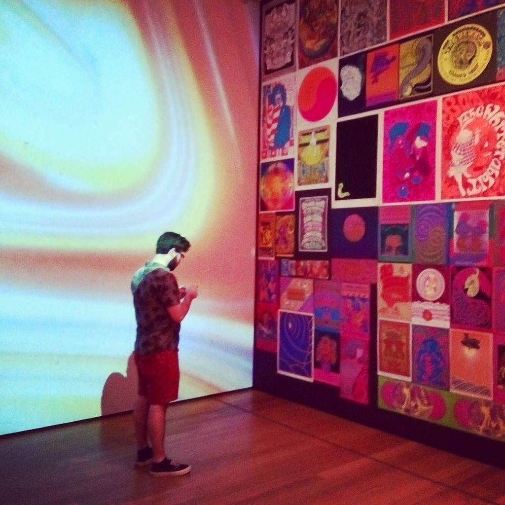 mishajedi's tweet photo. Turn off your mind, relax and flow downstream. #sixties #sexties #art #moma #lsdart https://t.co/ivDaSPPnYH https://t.co/3AJQinabuu