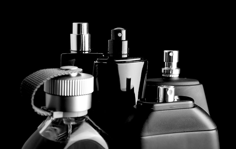 perfumecritic's tweet photo. A 50% off coupon and chance for a free bottle! #fragrantica @fragrantica #fragrance https://t.co/NODTzvkjkk https://t.co/TS8XbNYx7a
