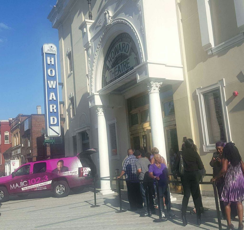 DowntownerDC's tweet photo. @HowardTheatre joined with @mymajic1023 and @939wkys for Prince's Birthday Celebration. #PrinceBdayHoward https://t.co/CS9qYnTUcN