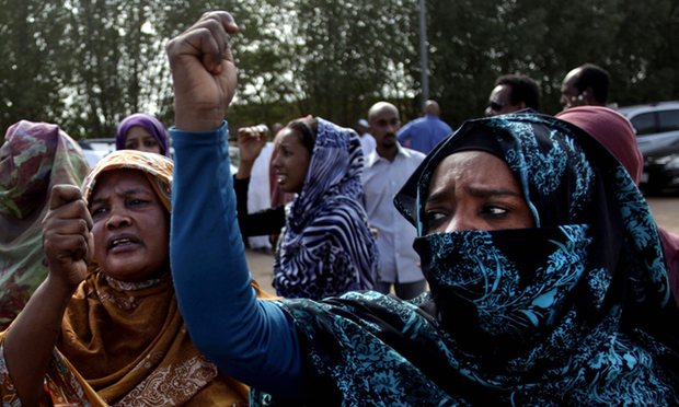 SaveDarfur's tweet photo. #Sudan's protest movement is sparking up again, hoping to ignite change. https://t.co/nmYwmTi9wv https://t.co/SL5cyI4fvZ