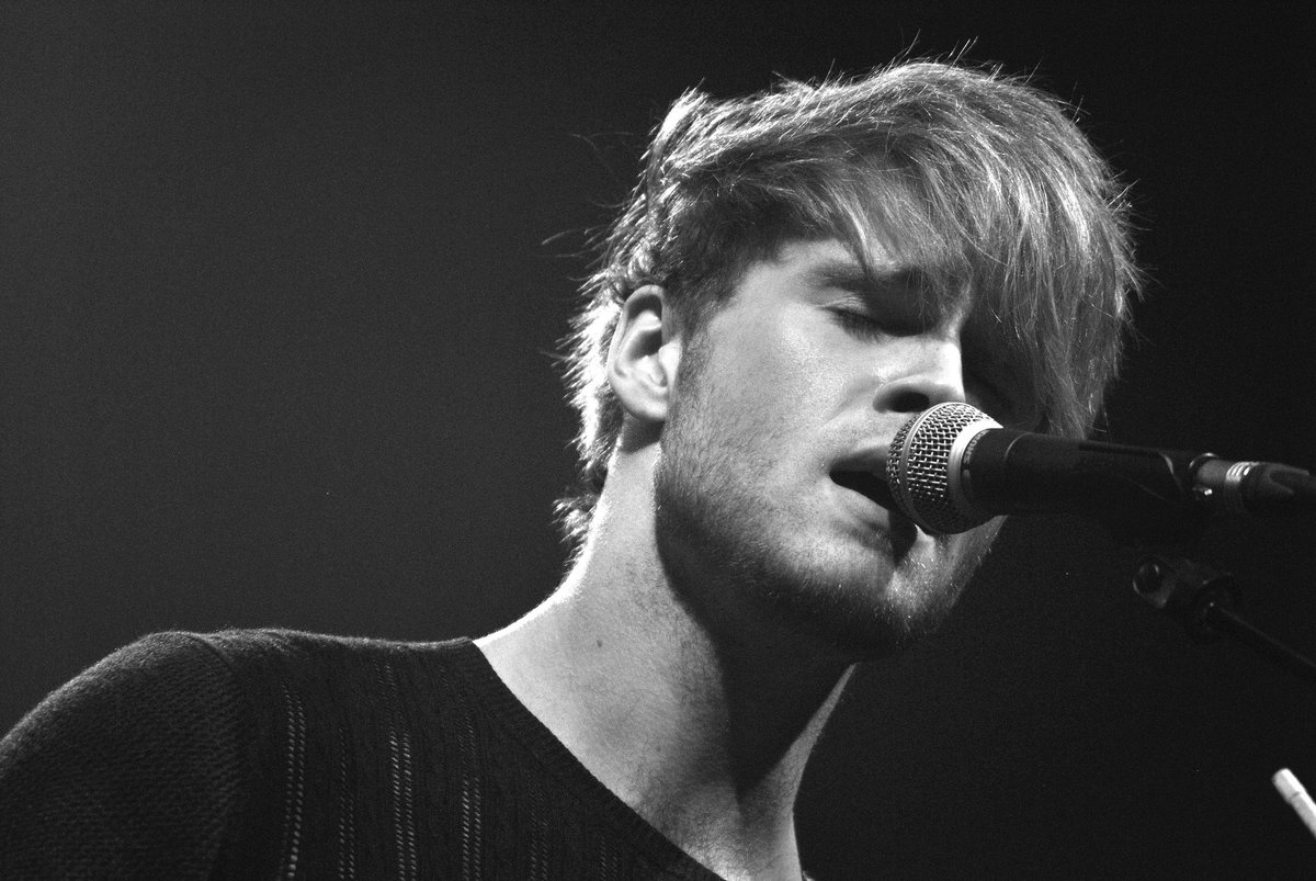 Nicole_Ven's tweet image. *NEW BLOG* One of the first interviews with @Kodaline! Thanks guys again for doing this nicoleven.com/one-of-the-fir…