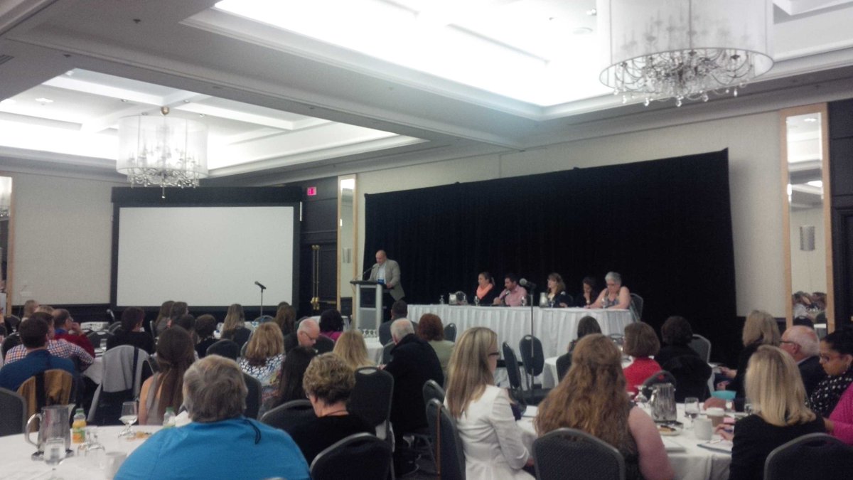 NBPA board member Andrew Drover facilitating a discussion panel on minor ailment assessments #nbpharm2016
