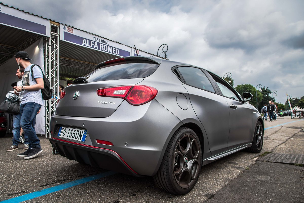 Alfa Romeo tweet media