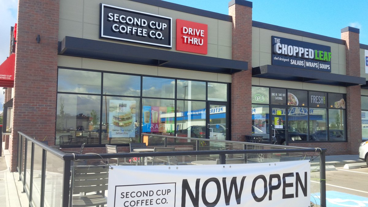 kimberlea1018's tweet photo. @secondcup @SCRedDeer The Grand Opening Event has started! Come and join us! #SCFroCho #SCRewards https://t.co/pnyaTE6Md7