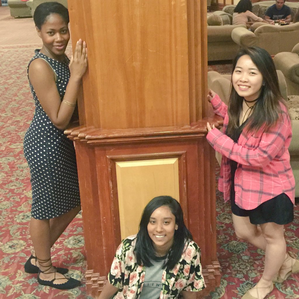 JJPoliSciSA's tweet photo. Bonding, brainstorming, & connecting with student leaders @jjccsil leadership retreat! #TLR2016 #CSILInvolved https://t.co/BI5lxGSJCk