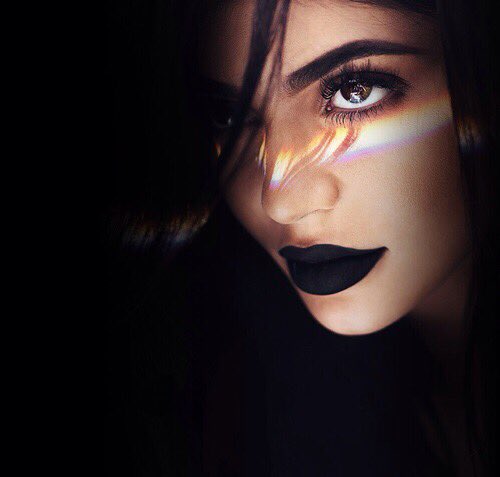 tyrhdd's tweet photo. New Icon 🌈 https://t.co/hwFKla9gJv