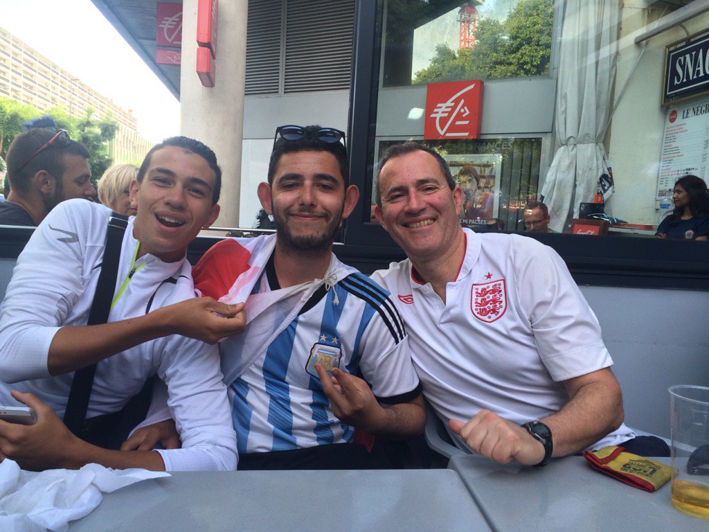 Brake_Simon's tweet photo. Fun in Marseille https://t.co/cg4KyOiKZh