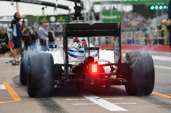 MSI_Images's tweet photo. #driftperfect for @ValtteriBottas #practicestart @williamsf1 #FP3 #CanadianGP #F1 https://t.co/YKSTdNXLhw