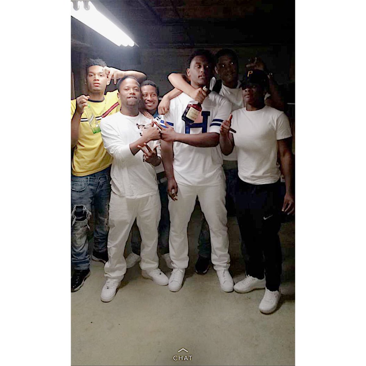 NLMB_ZY's tweet photo. We Aint For None Ova Here ⛽️🌊 https://t.co/3JmR3RXDiN