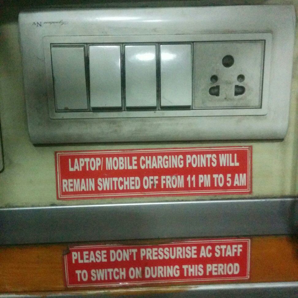anuragkishore's tweet photo. The Railways knows us very well !! 😂😝
#indianrailways #sarcasm #travel https://t.co/BmpWJK4GjY