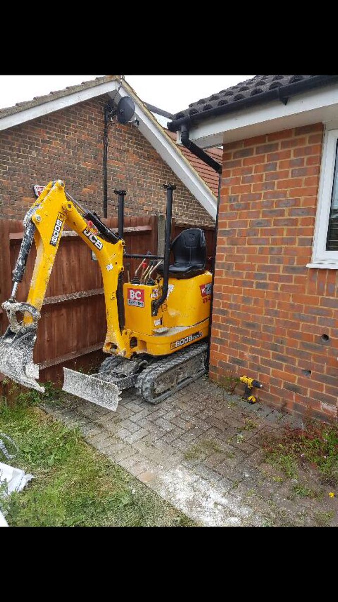 BillcarterBill's tweet photo. Mini diggers and dumpers for hire https://t.co/fC8oKGFoo8