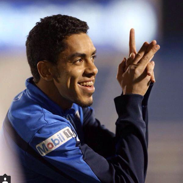 إدارة الهلال تبحث عن إعارة الحارس عبدالله السديري وعبدالعزيز الدوسري في حال وصول عروض مناسبه قبل بداية الموسم .