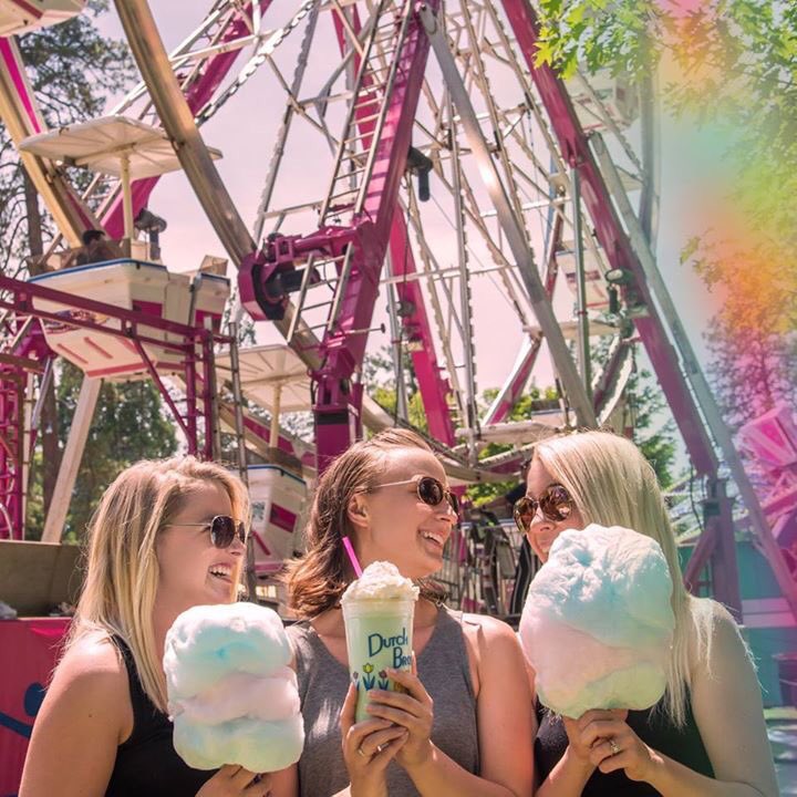 ||Summer vibes||
Have you tried our cotton candy frost yet?!🍬