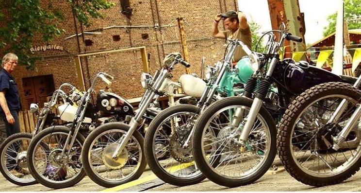 LowbrowCustoms's tweet photo. Thanks for sharing some photos from Kuston Kulture Forever in Germany @giovanni_pose #kkf2016 https://t.co/5650fBzRVt