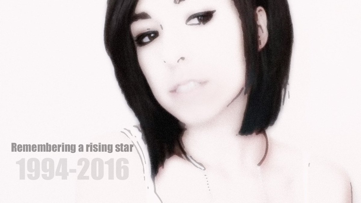 #RIPChristinaGrimmie tributes continued. Here are rising star's most popular videos:  bit.ly/1PSvt4k?utm_me… https://t.co/oiJxxQohOd
