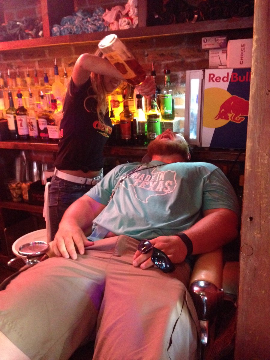 We're getting haircuts at Crazy Town!! #CMAFEST