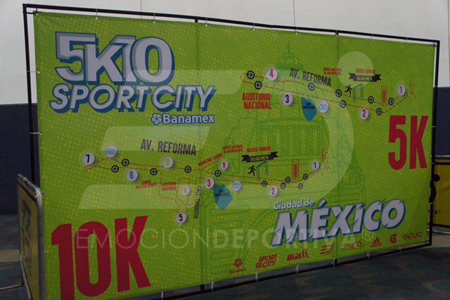 emocionD's tweet photo. Entrega de paquetes para la carrera Sport City CDMX. #CorreConEmoción https://t.co/vFanEcwksM