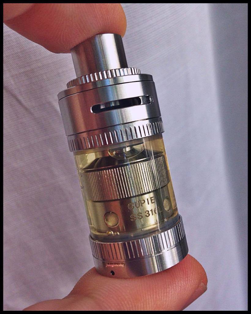 JuicyJones's tweet photo. There it is, the Cupie! That’s the 0.50♎️ ceramic coil in there.

@swansons.vapmod 

#juicyjoneshq #WTFVapors #OVHQ… https://t.co/cs1frdQqQP