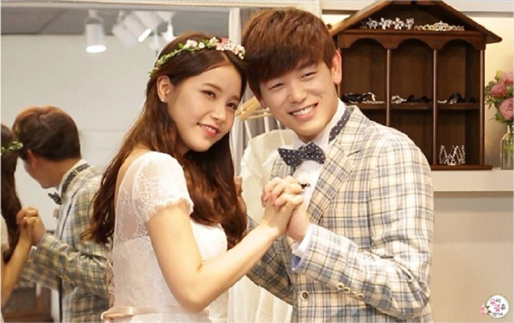 Allkpop On Twitter Eric Nam Swoons Over Mamamoo S Solar In A Wedding Dress On We Got Married Https T Co H7exr6rcx3