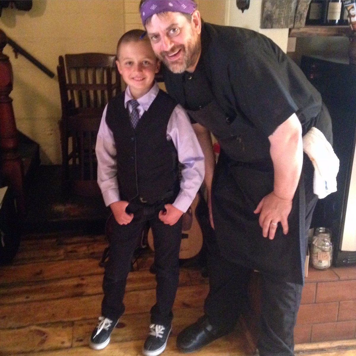 9 Bean Rows tweet media