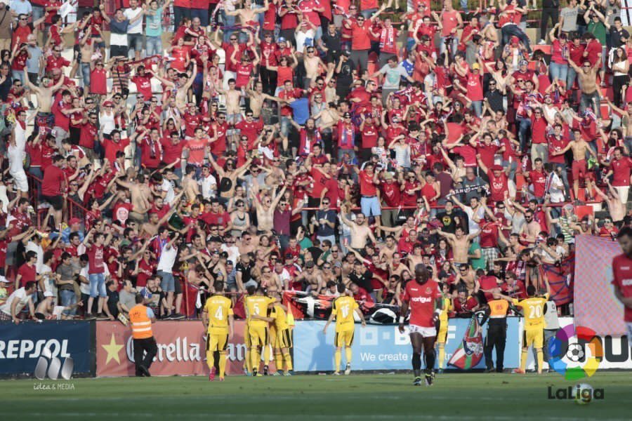 Osasuna's tweet photo. FINAL | @NASTICTARRAGONA 2-3 #Osasuna. ¡A la final por el ascenso a Primera! https://t.co/G0r8a9N2Rt
