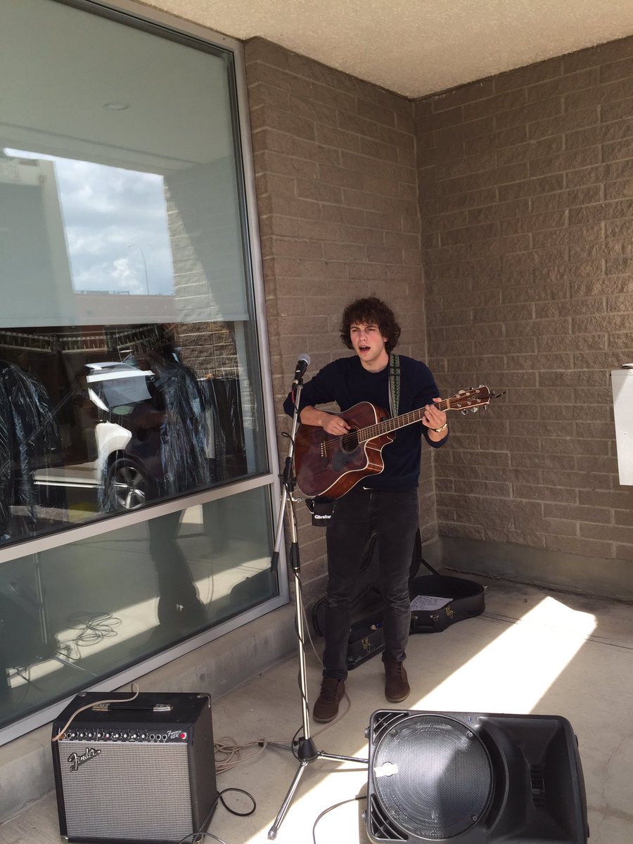 MarkWorks247's tweet photo. Come down to @martinizingYYC @ 240 Crowfoot Cres NW free burger from ATB and drop off donations! #ChristianHudson https://t.co/adbqHdvFnv