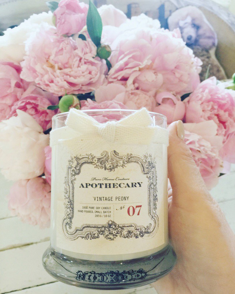 One of these things lasts longer than the other! Both smell amazing #HamOnt #peonies #candle